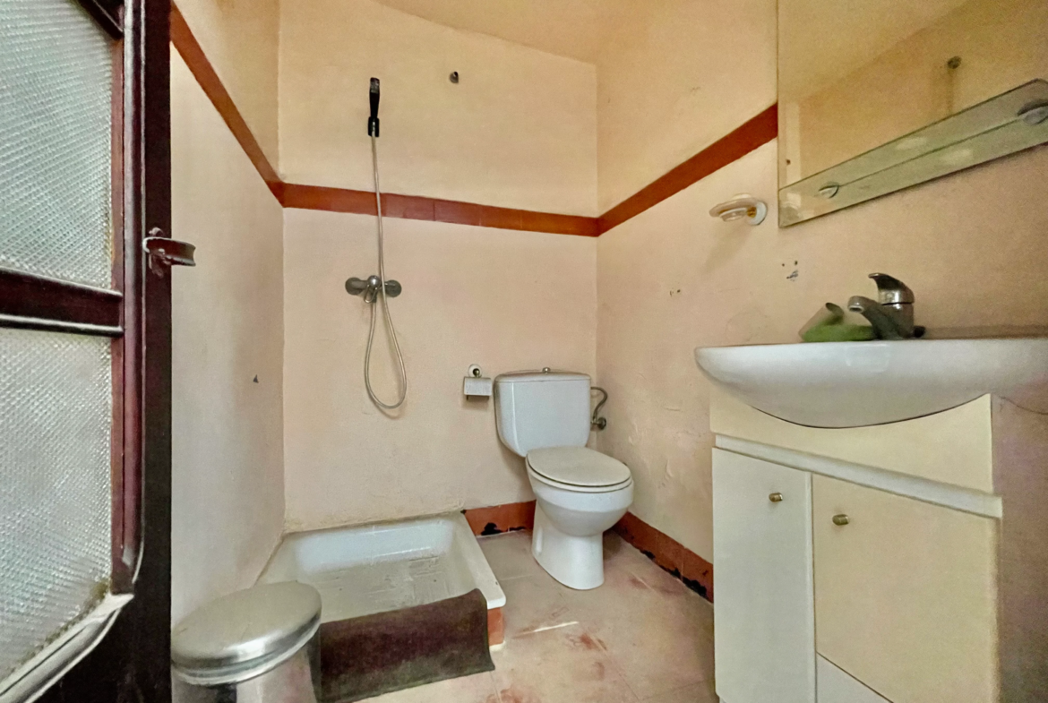 Casa en Benaguacil baño
