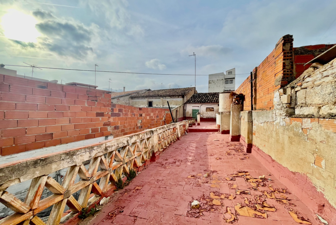 Casa en Benaguacil terraza