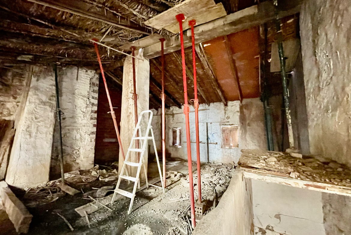 Casa para reformar piso de arriba