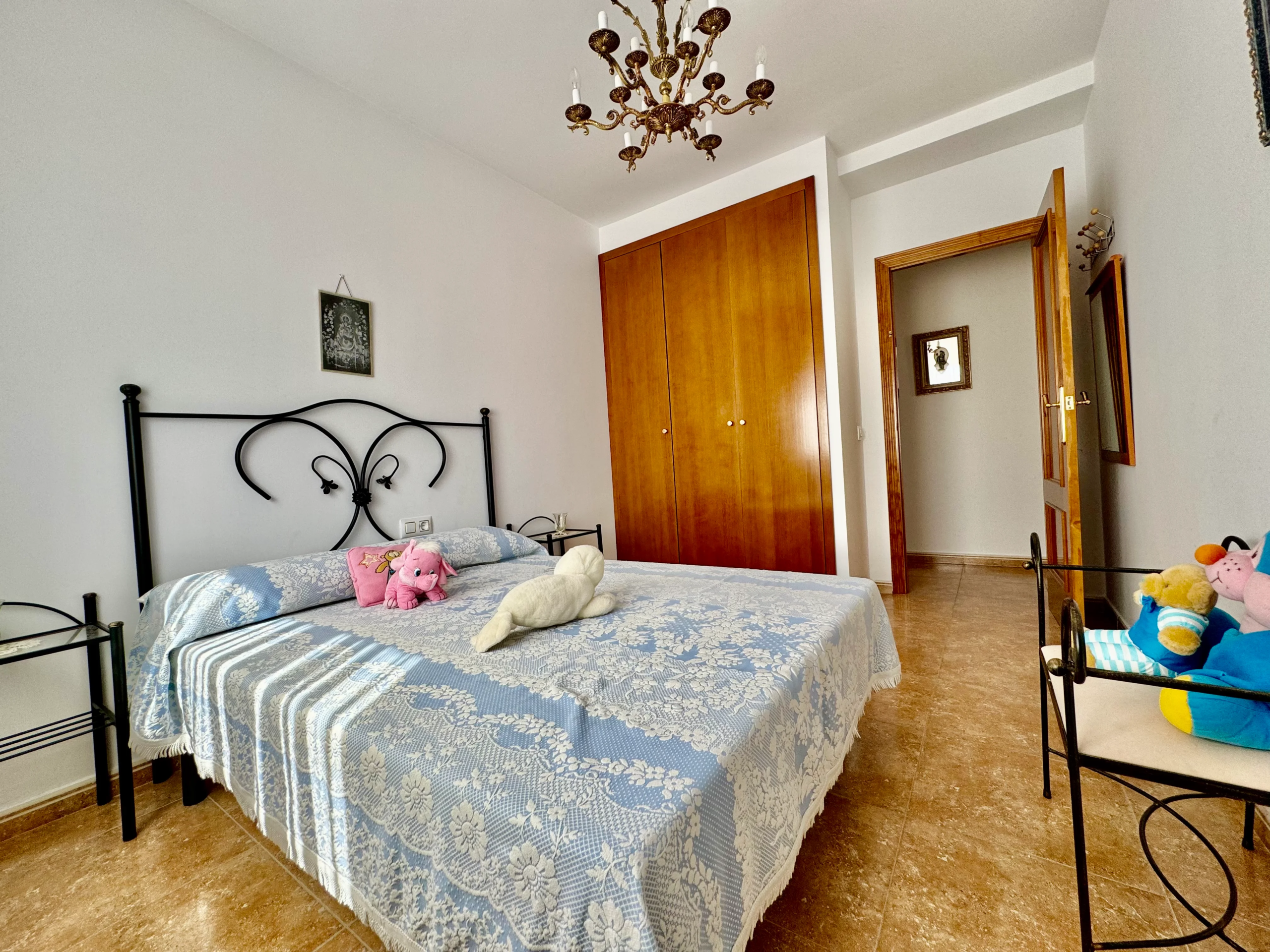 Segundo dormitorio del chalet