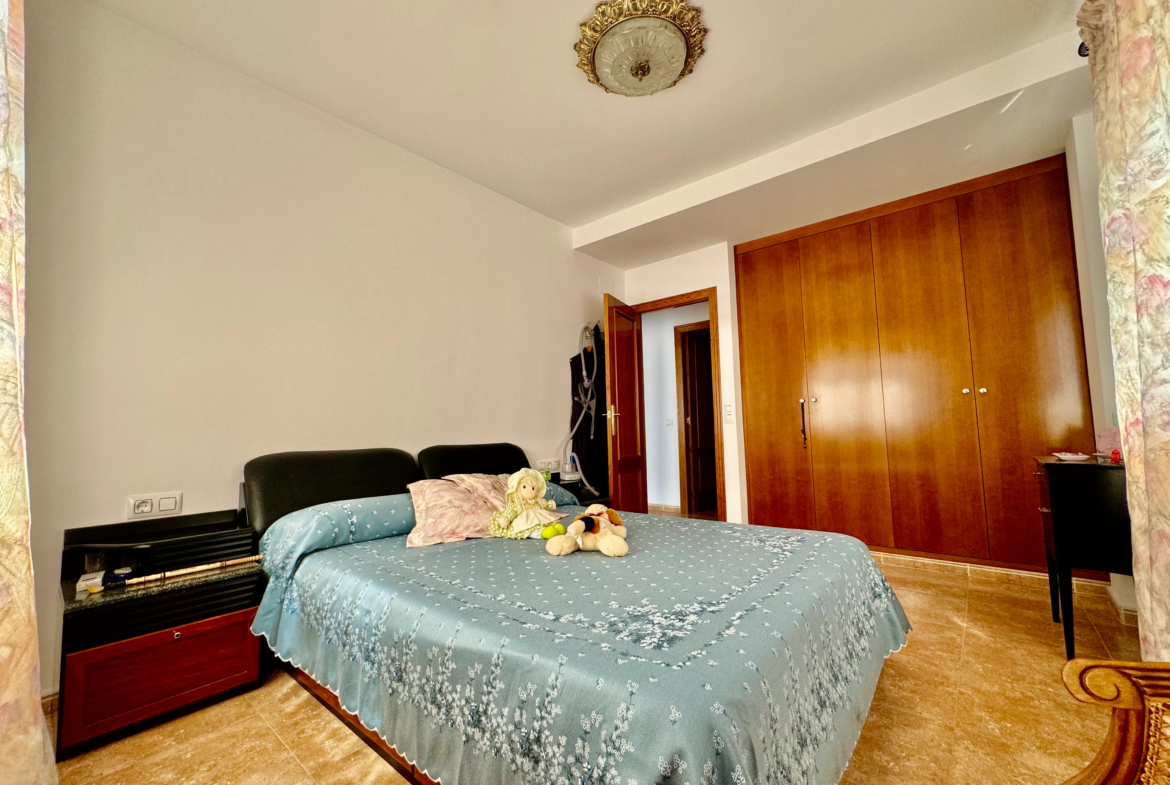 Tercer dormitorio del chalet